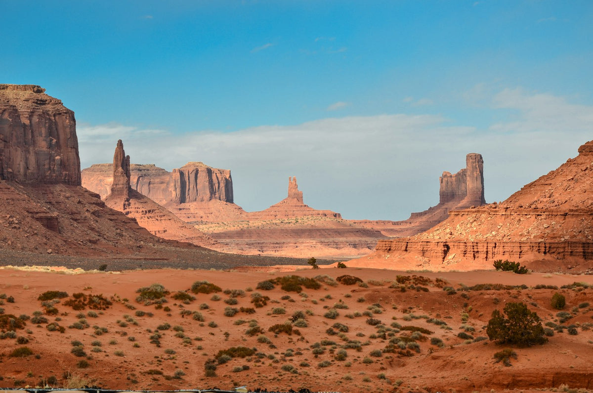 Buttes de grès rouge de Monument Valley